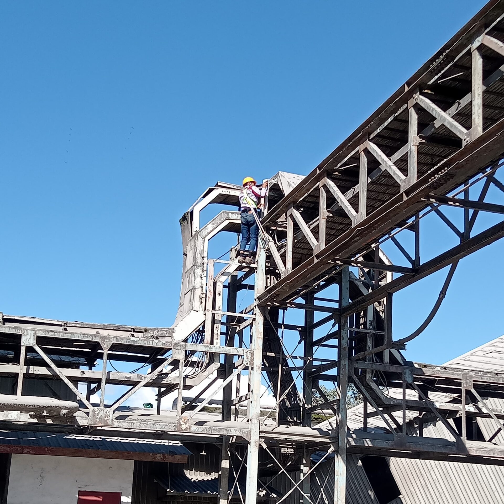 Galeri Service AC dan CCTV Tanah Bumbu- pemasangan cctv indocement tanah bumbu